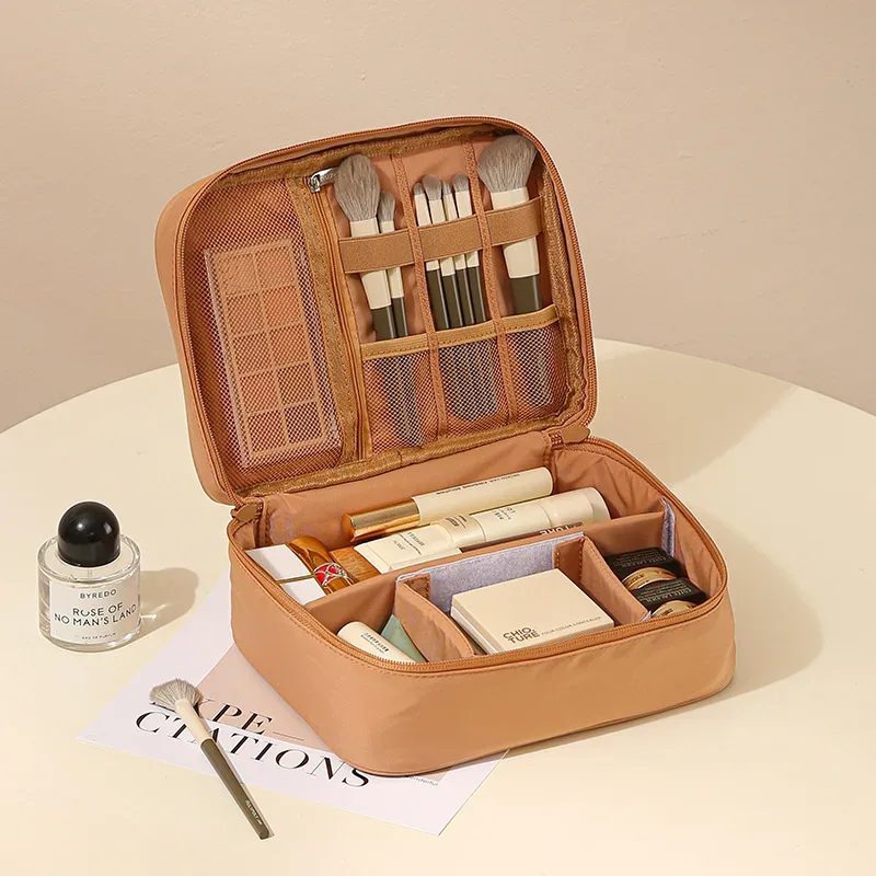 trousse de toilette grande capacité à double compartiment avec séparateurs ; sac de voyage portable en tissu oxford