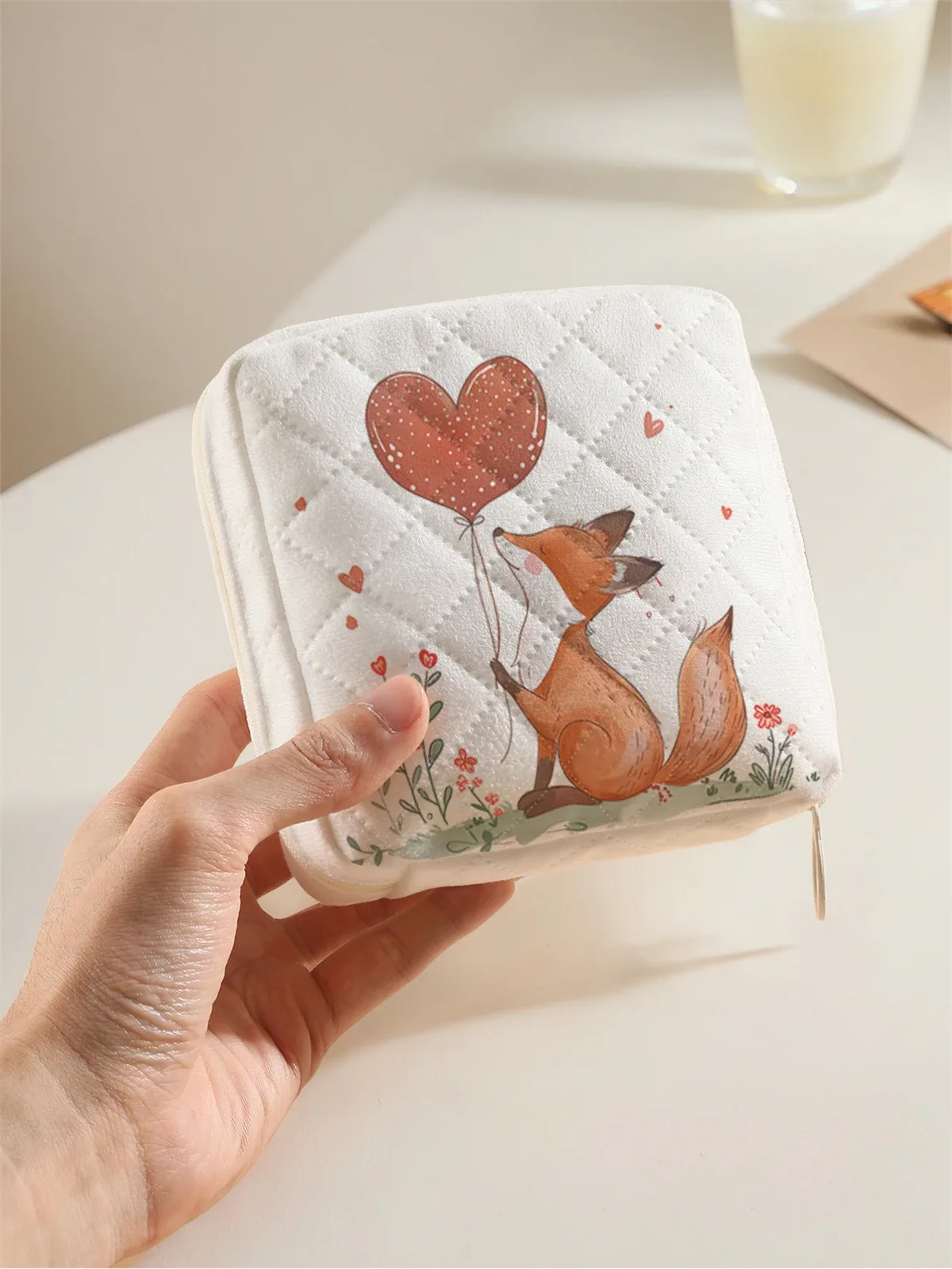 1 sac de rangement portable pour serviettes hygiéniques, fabriqué en matériau à motif tortue marine et en maille diamantée, sac léger pour mouchoirs de femme