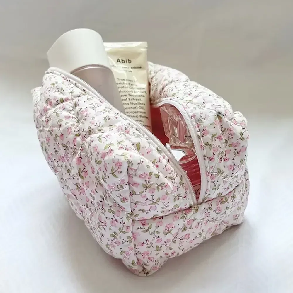 sac de maquillage matelassé matelassé à imprimé de fleurs, sac à main de rangement, trousse de toilette, poudres cosmétiques, grand sac de voyage, 1pc