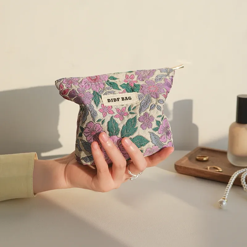 sac à cosmétiques pour femmes, petit sac de rangement vintage à fleurs violettes pour cosmétiques, rouge à lèvres, porte-monnaie portable, porte-carte de banlieue ins
