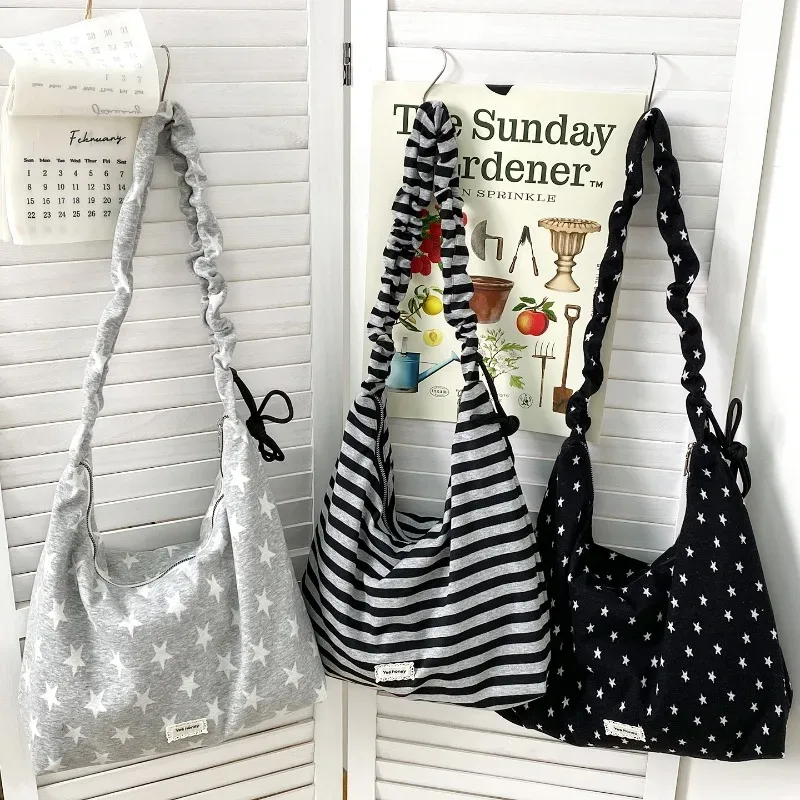 Sac bandoulière coréen à imprimé étoiles, noir et blanc, grande capacité, sac hobo décontracté à rayures, sac à main polyvalent pour écolière