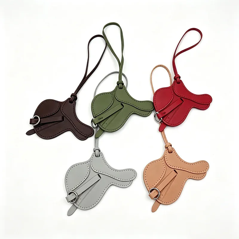 Petit sacoche de selle en cuir PU, accessoire de mode haut de gamme, breloque porte-clés, pendentif en cuir