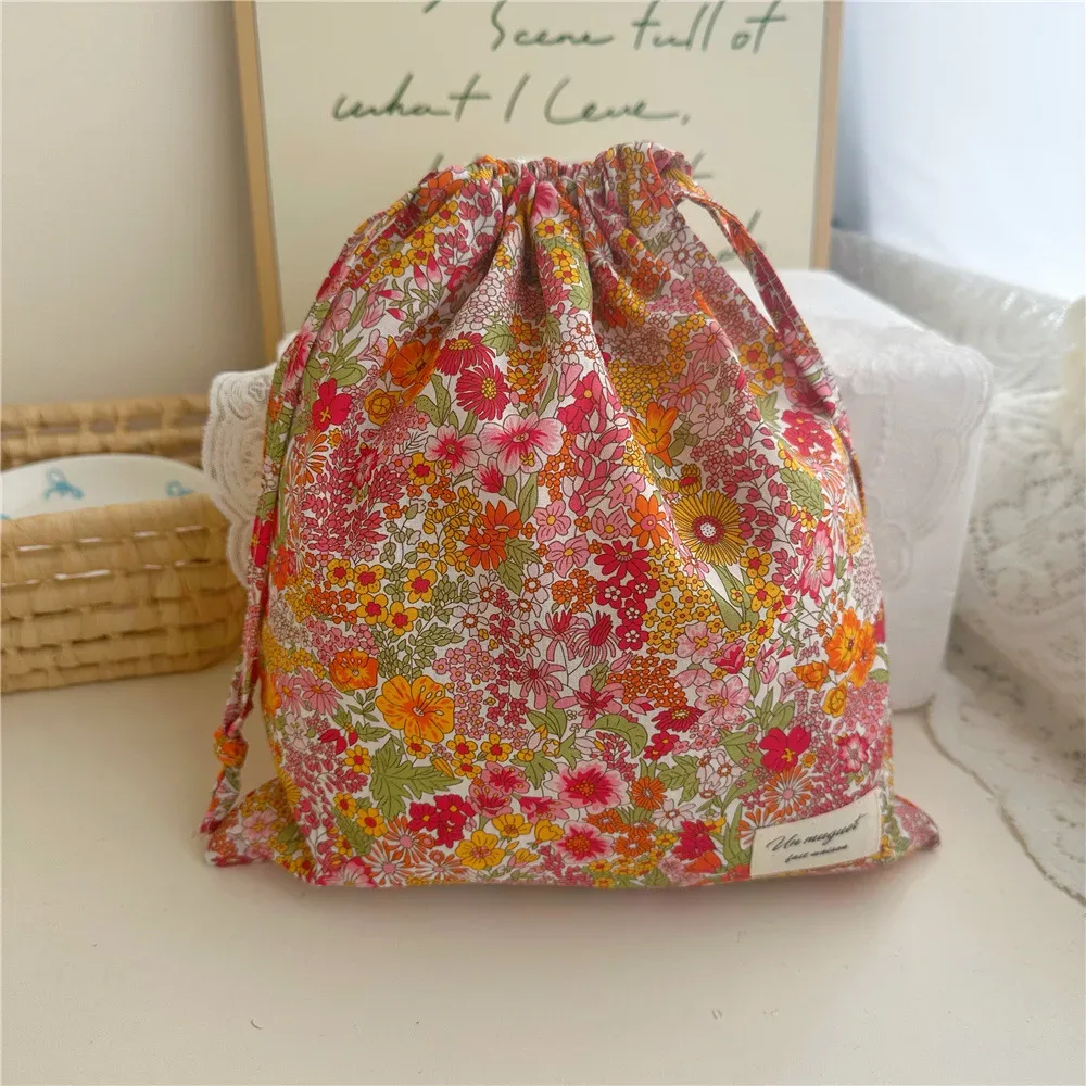 sac à cordon 25x26cm, organisateur portable, cosmétiques, rangement de voyage à domicile, sacs suspendus à fleurs imprimées, sacs pour maman