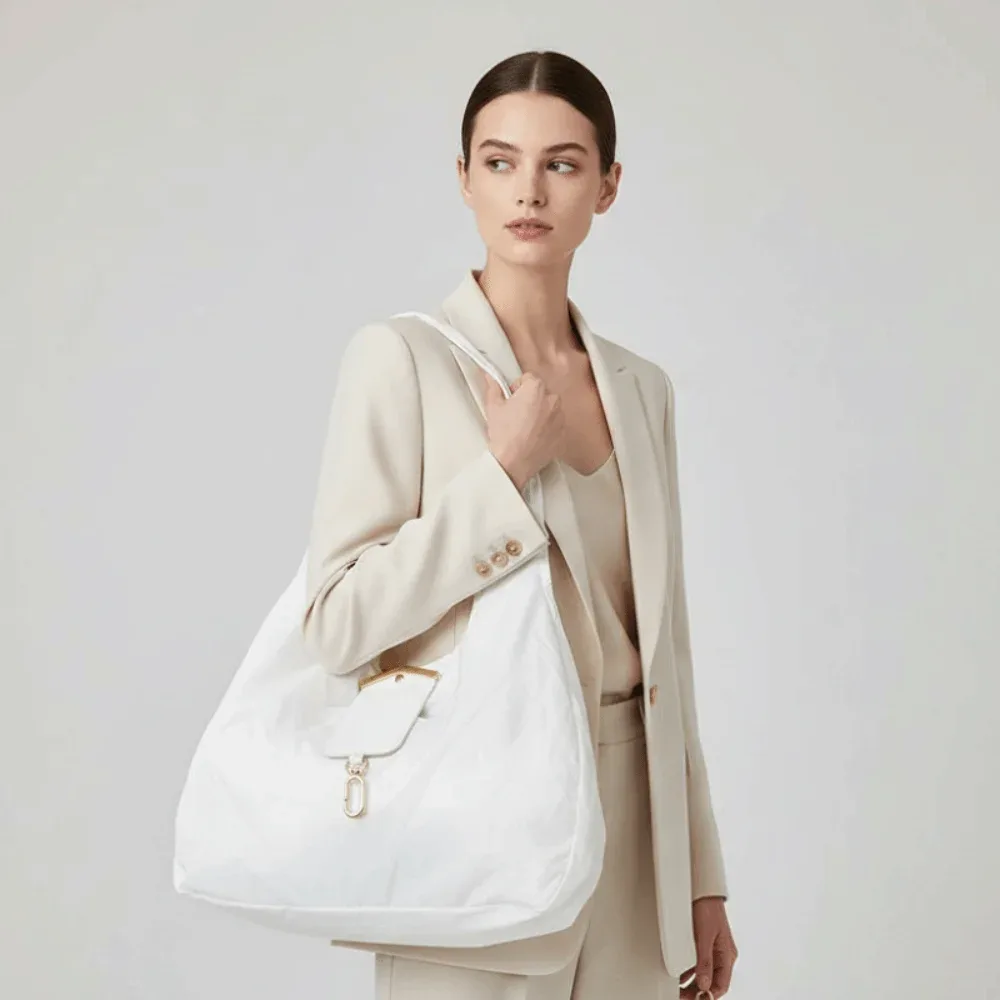 sac fourre-tout pliable 2-en-1 couleur unie avec porte-clés, mini sac de courses peu encombrant, garniture métallique, résistant aux déchirures, pochette porte-breloques