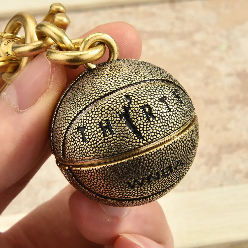 porte-clés de basket-ball en alliage, breloque vintage, accessoire pour sac à dos, cadeau pour fan de sport