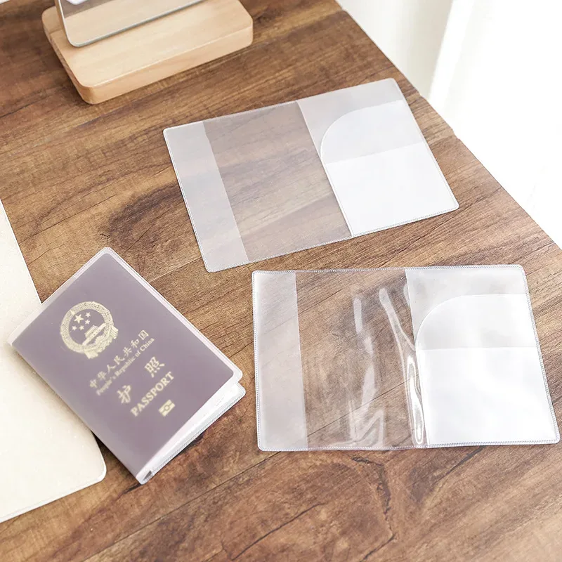 pochette de passeport transparente en pvc givré, imperméable, anti-poussière, durable, protection des documents, voyage, voyage d'affaires, utilisation quotidienne en extérieur