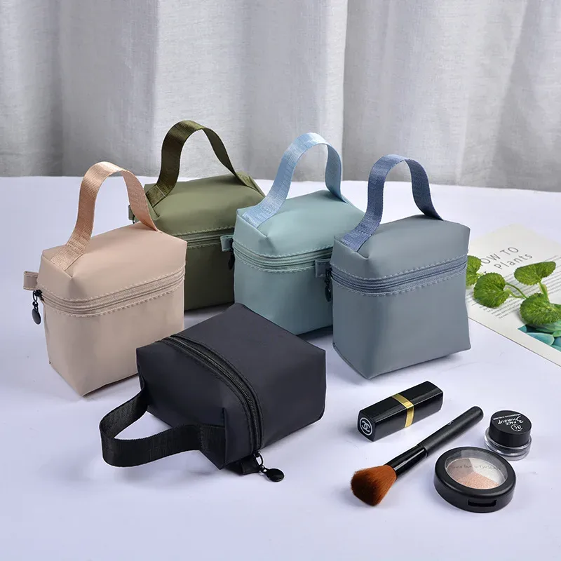 sac de maquillage à poignée étanche portable haut de gamme, sac de rangement de rouge à lèvres, pochette pour écouteurs, mini sac pour serviettes menstruelles, meilleure vente