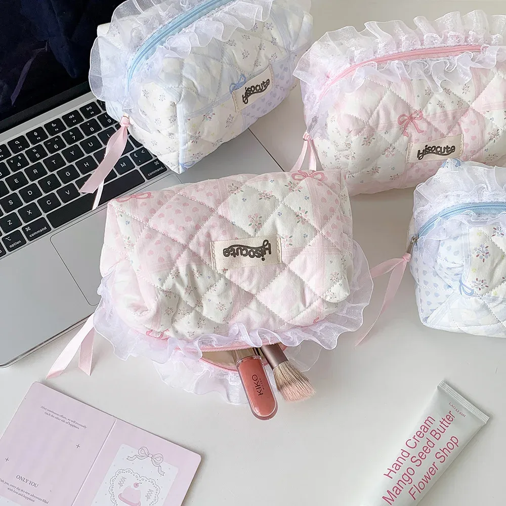 trousse de maquillage matelassée en dentelle simple et tendance, sac de rangement portable pour produits de soin pour fille, trousse de toilette, cadeau pour femme, trousse à crayons pour étudiante