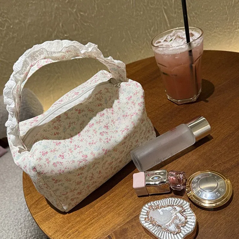 Sac de maquillage portable à imprimé floral mignon, petit format, grande capacité, sac de toilette de voyage