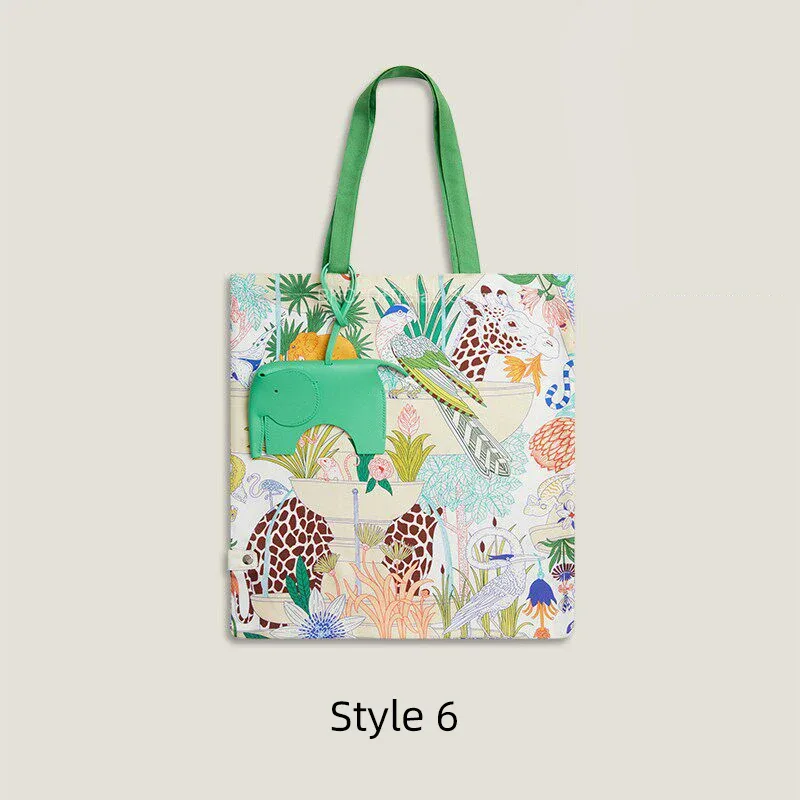 breloque de sac éléphant en peau de mouton avec pochette de rangement en soie, ornement décoratif 2-en-1 et organisateur pratique, accessoire en cuir