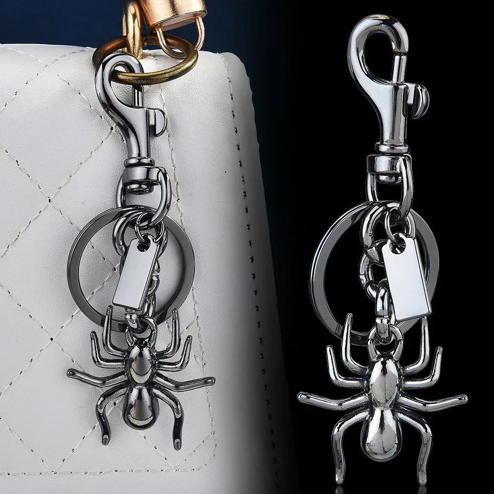 Porte-clés araignée gothique Heavy Metal, breloques punk pour sac à dos avec étiquette vierge, crochets sécurisés anti-perte, accessoires pour motards, Halloween