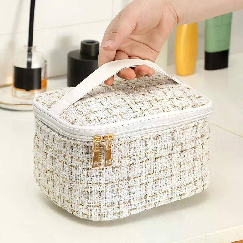 nouveau sac de maquillage portable pour femmes avec sac de toilette portatif de grande capacité, organisateur cosmétique essentiel pour le rangement des toilettes