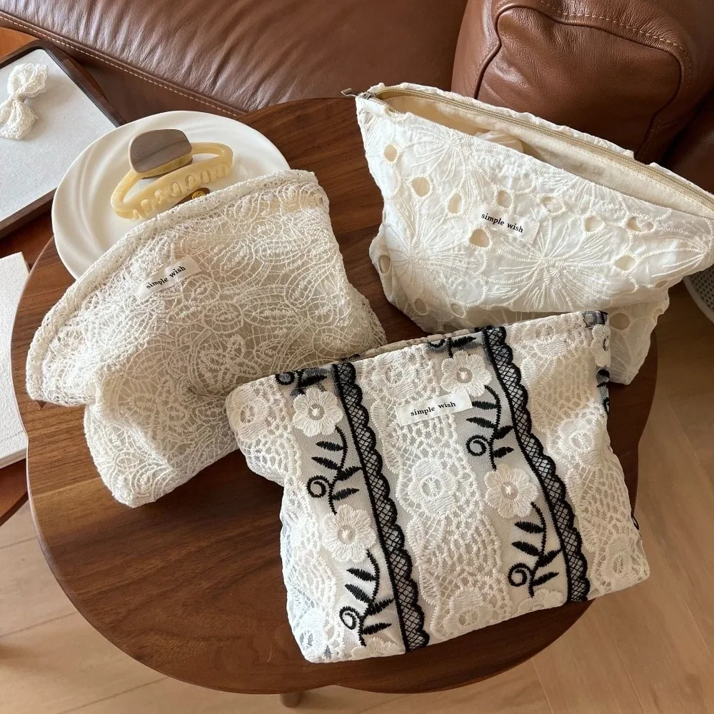sac de maquillage élégant en dentelle blanche, organisateur de cosmétiques de grande capacité, pochette de rangement de toilette de voyage