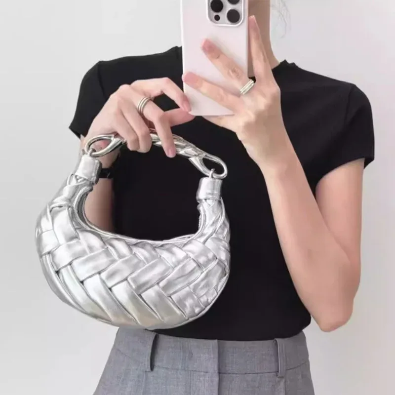 sac bandoulière tissé de luxe en forme de dumpling, sac à main artisanal, petit sac à bandoulière décontracté de créateur pour femme