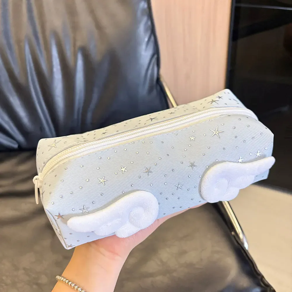 grande trousse de toilette en peluche 3d avec décor ange, pochette de maquillage portable avec sangle de transport, organiseur de voyage pour filles
