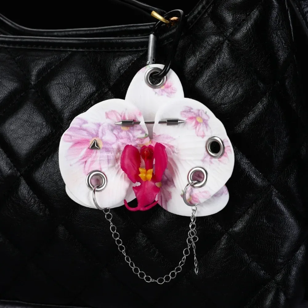 porte-clés créatif en forme de fleur d'orchidée et de lys, décoration de sac à dos, cadeaux, pendentif de sac floral, porte-clés d'orchidée papillon coloré