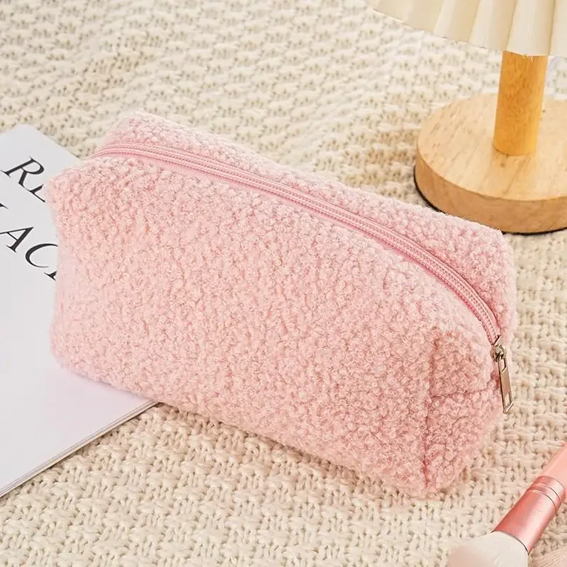 sac de maquillage en peluche mignon pour femmes, petits sacs à cosmétiques portables de voyage, trousse de toilette à fermeture éclair de couleur unie, pochette de lavage, sacs de rangement