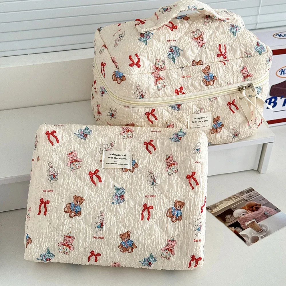 sac matelassé pour femmes, animaux de dessin animé kawaii, grande capacité, pochette de rangement de toilette cosmétique, 3 types, trousse de maquillage à fermeture éclair pour dames