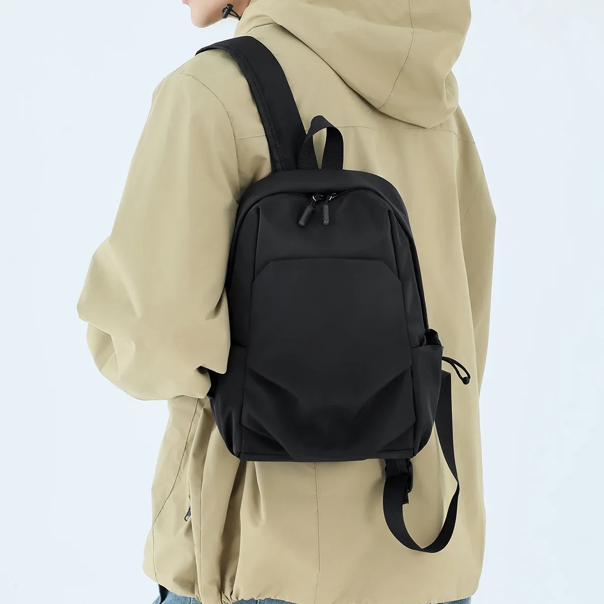 Mini sac à dos léger pour les voyages pour garçons, sac polyvalent de randonnée et d'alpinisme en plein air, petit sac à dos, petit sac d'école décontracté, classe d'étudiant, pêche, conférence de voyage