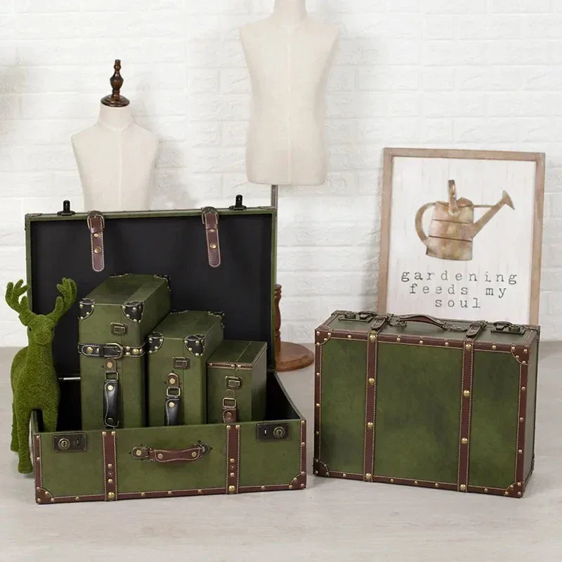 coffre de voyage vintage en cuir avec accents en bois, valise de rangement, boîte à bagages décorative antique