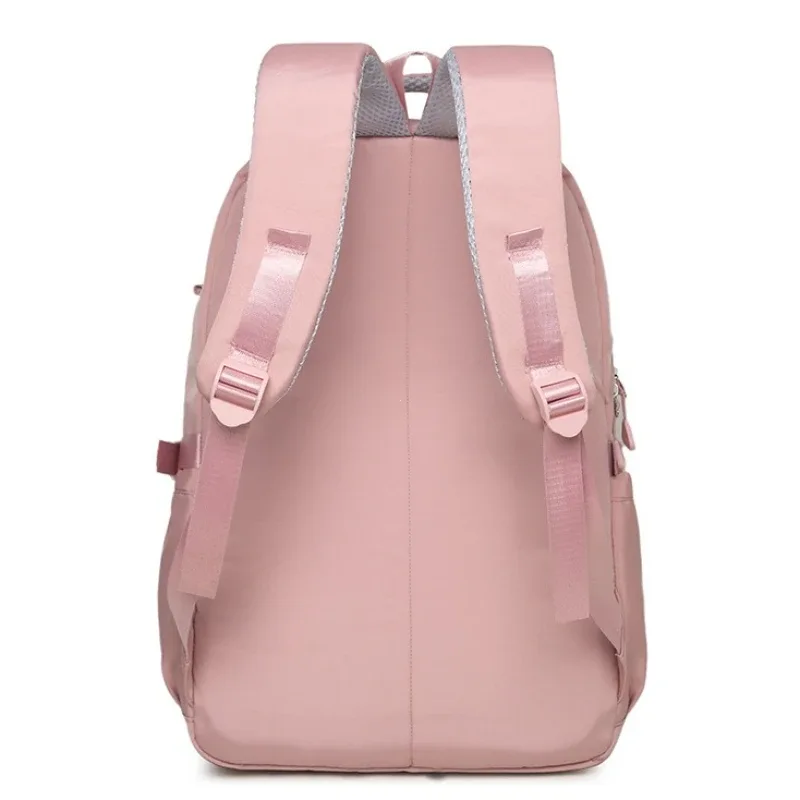 sac à dos léger grande capacité pour étudiants, idéal pour les amateurs de sports de plein air et de voyage, avec compartiment pour ordinateur intégré pour l'école