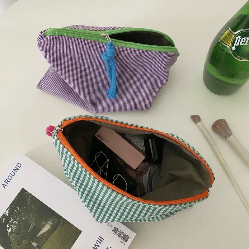 sac de maquillage à carreaux pour femmes et filles, sac à cosmétiques en coton et lin avec pochette à fermeture éclair, sac de rangement simple et portable de grande capacité à la mode