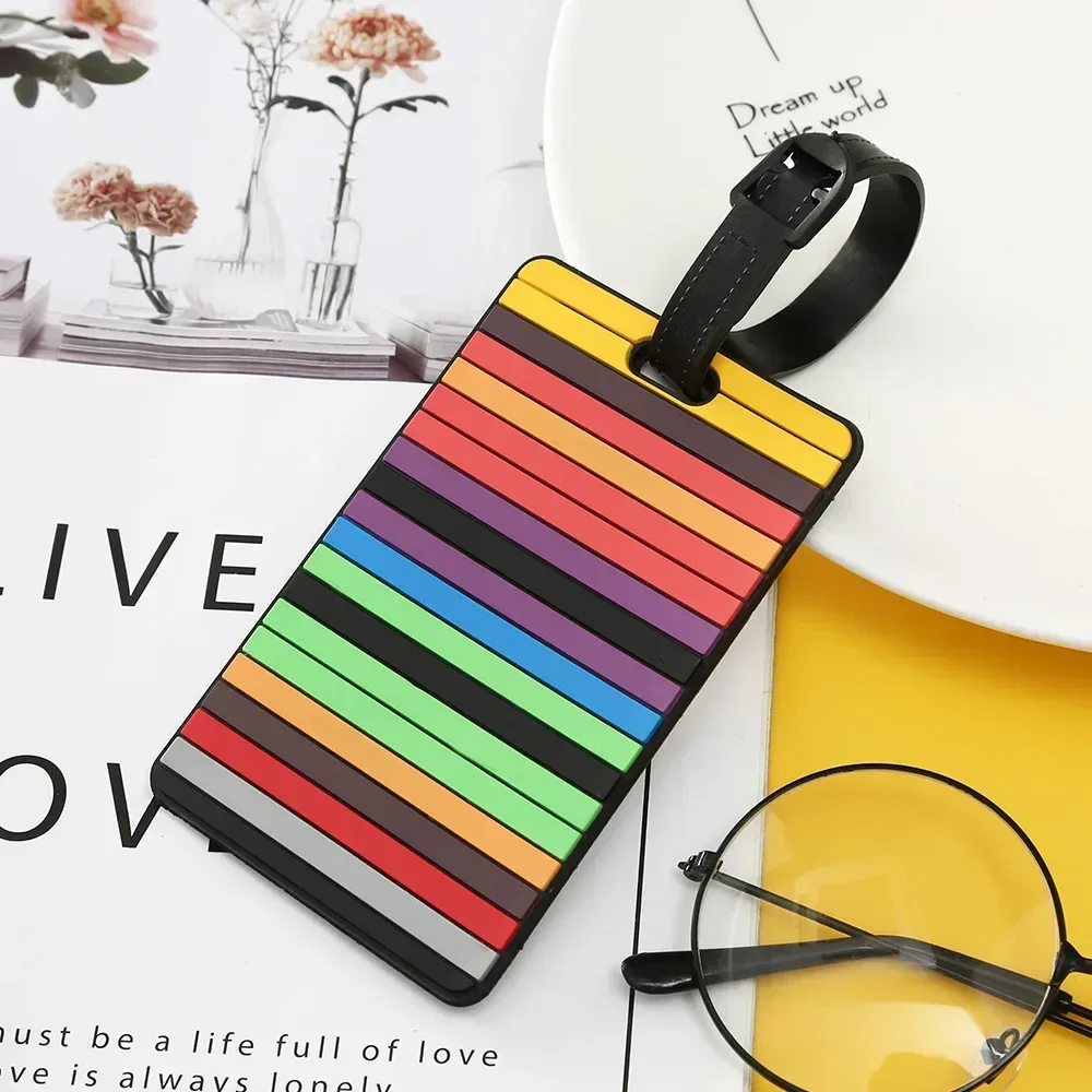étiquettes de bagages géométriques en silicone souple, porte-nom d'identification pour valise, accessoires de voyage