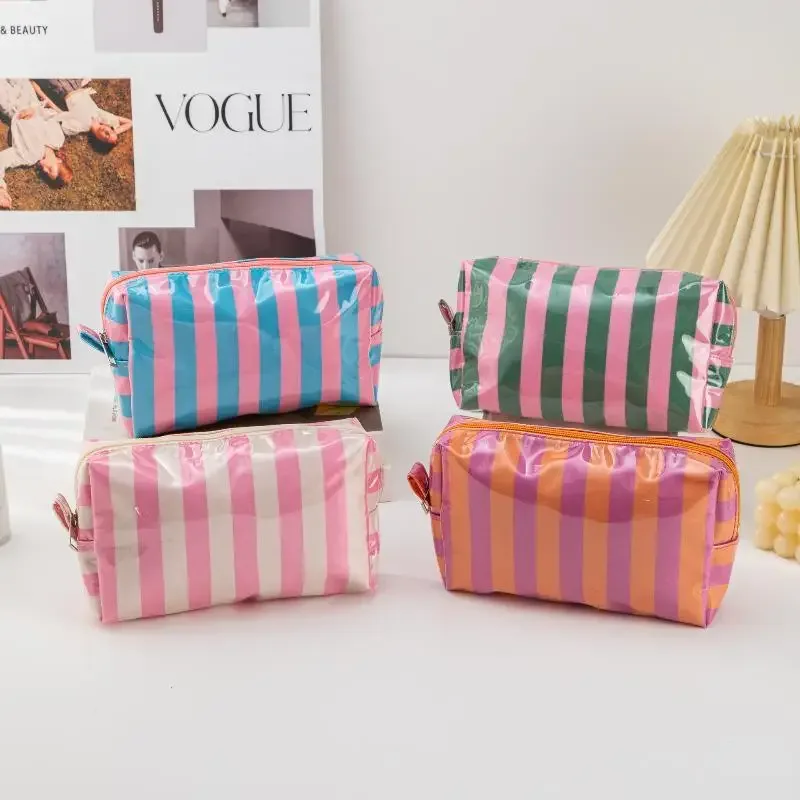 sac à cosmétiques rayé en pvc, trousse de maquillage avec fermeture éclair, trousse de toilette de voyage étanche, étui pour pinceaux de maquillage, 1 pièce