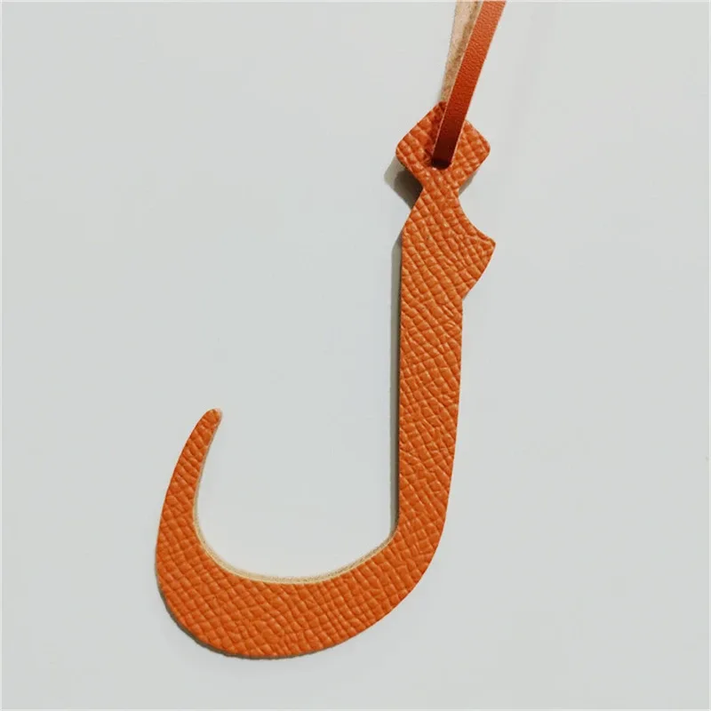 nouveau porte-clés de luxe en cuir véritable avec lettre arabe l, pendentif de sac à dos, breloque de sac pour femmes