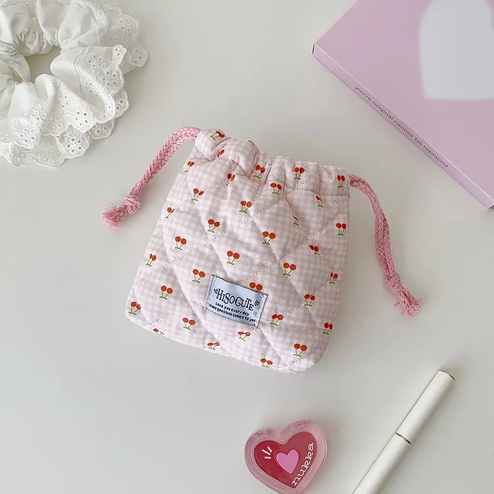 1 pièce trousse de maquillage et de toilette portable de voyage à cordon de serrage, motif cerises mignonnes