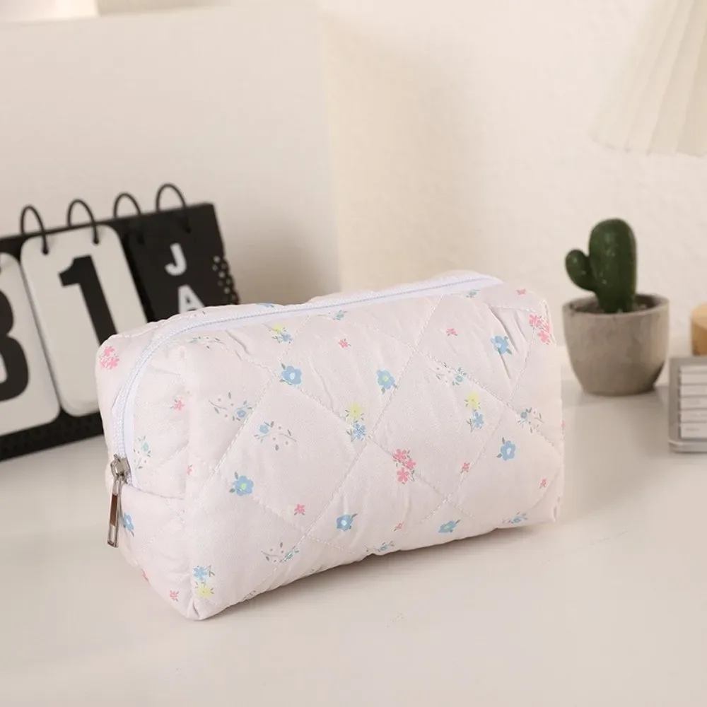 trousse de maquillage durable en coton doux, imprimé floral matelassé, grande capacité, pochette cosmétique, trousse de toilette pour soins de la peau et essentiels de beauté