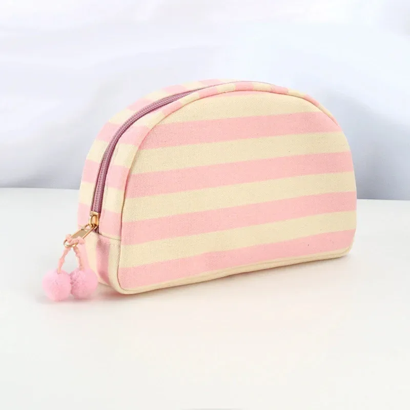 trousse de maquillage en toile rayée avec pom pom, organisateur cosmétique de conception de coquille, pochette de toilette de voyage de grande capacité