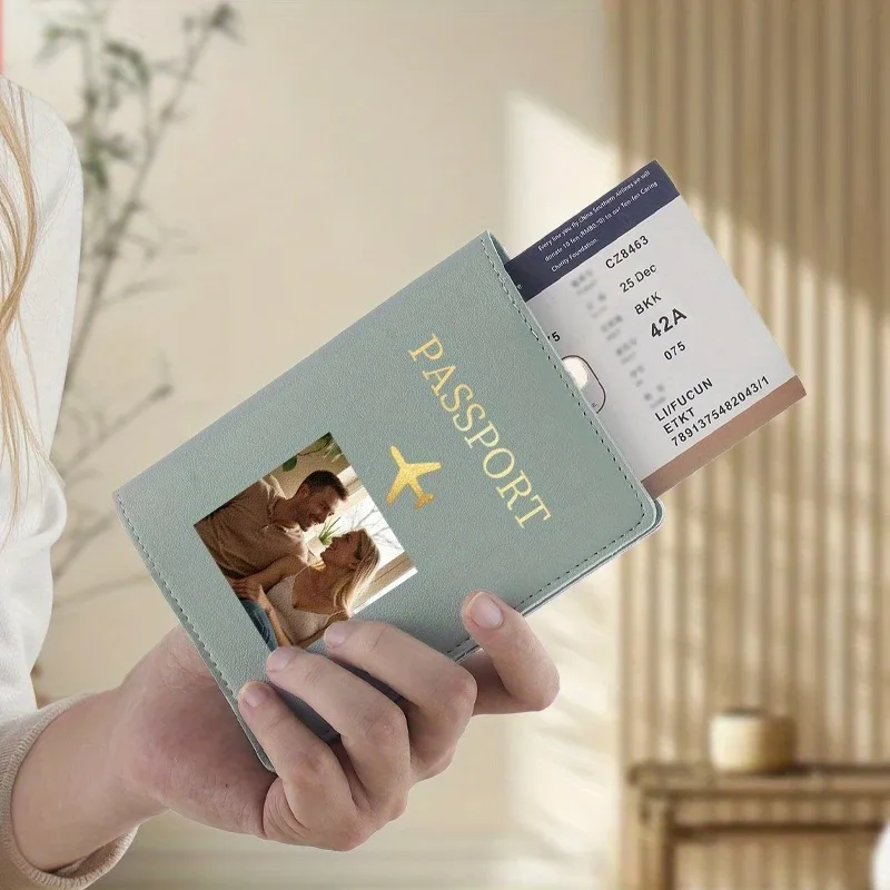 1 porte-passeport personnalisé avec photo de votre animal de compagnie, design avion, emplacements pour cartes. portefeuille de voyage multicolore, cadeau d'anniversaire pour les amoureux des animaux