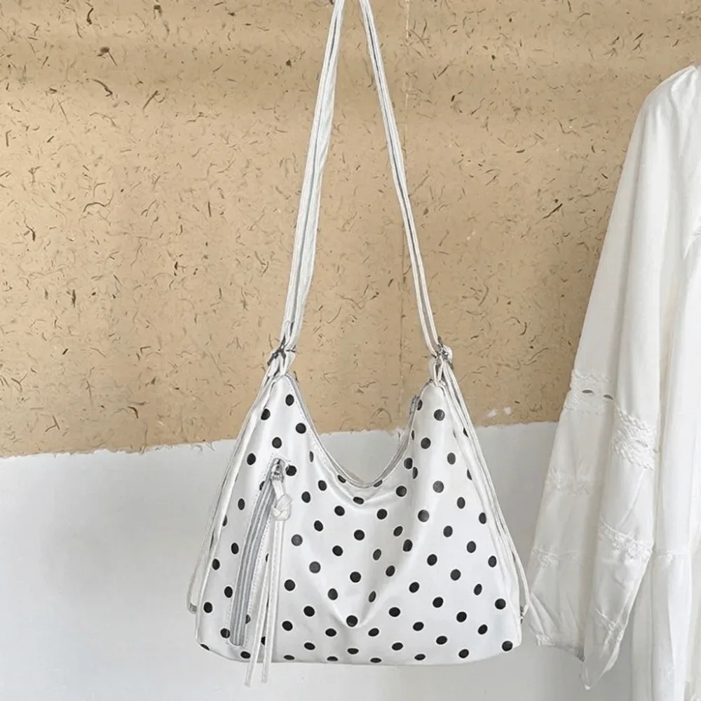 sac à bandoulière simple en cuir pu à pois, sac fourre-tout léger de grande capacité, sac à dos, sac seau de style coréen, pour usage extérieur