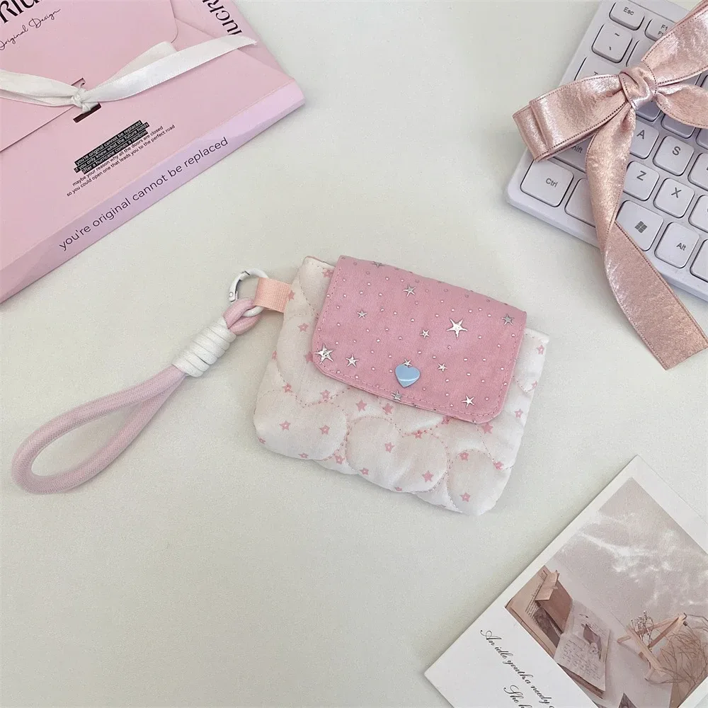 nouveau modèle style ins kawaii, sac de rangement souple et mignon pour cartes, appareil photo ccd et écouteurs, avec design à boutons, idéal pour transporter, cadeaux