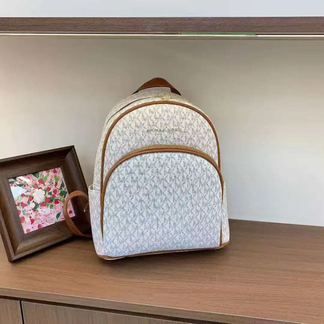 sac à dos mini polyvalent michael kors erin classic en cuir souple pour tous les jours