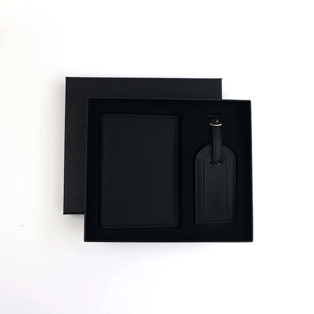 ensemble personnalisé avec nom, porte-passeport et étiquette de bagage en cuir pu safiano unisexe, coffret cadeau