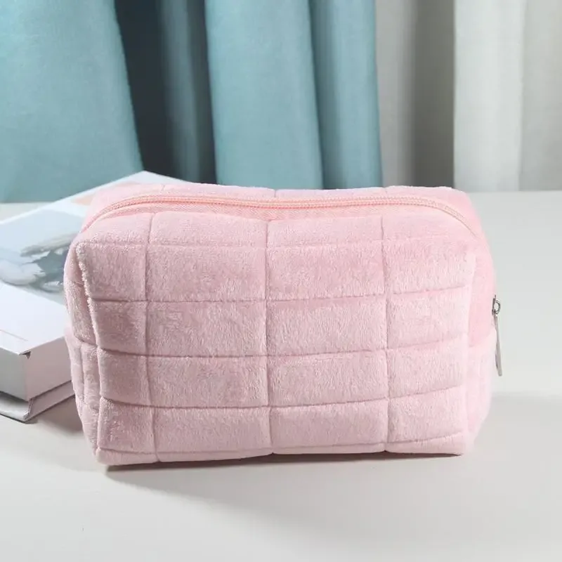 trousse de maquillage en fourrure mignonne pour femmes, grande trousse à cosmétiques unie avec fermeture éclair, sac de voyage pour maquillage et articles de toilette, pochette de lavage, trousse à stylos en peluche